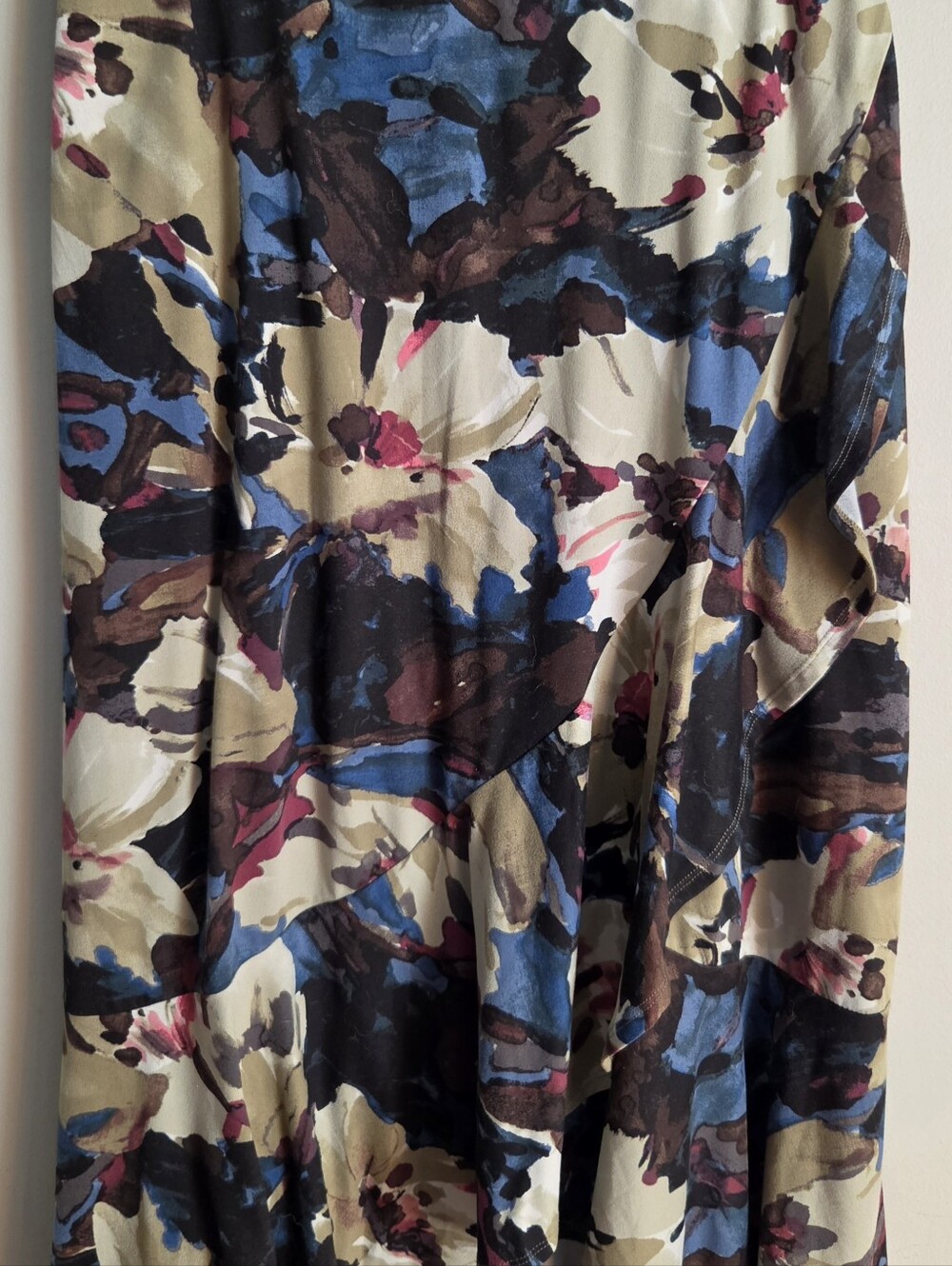 Montgomery Post Women's Large Brushstroke Floral Ruffle Midi Skirt